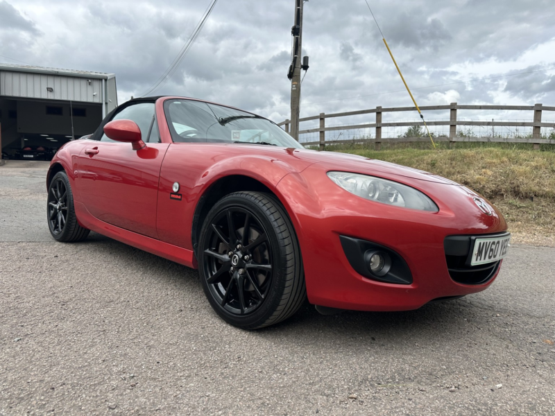 2010 Mazda Mx-5 1.8 I Miyako in Red — image 1