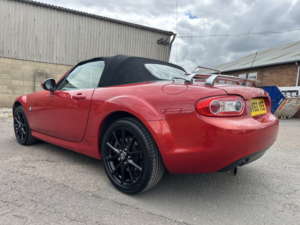 2010 Mazda Mx-5 1.8 I Miyako in Red — image 6