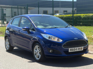 2014 Ford Fiesta 1.25 Zetec Euro 5 5dr in Blue — image 5