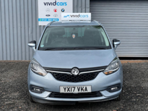 2017 Vauxhall Zafira Tourer 1.4i Turbo Sri Nav Euro 6 5dr in Silver — image 6