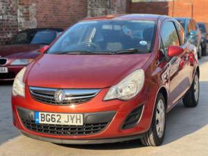 2012 Vauxhall Corsa 1.4 16v Exclusiv Auto Euro 5 3dr (a/c) in Orange — image 3