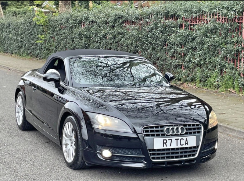 2009 Audi Tt 1.8 Tfsi in Black — image 1