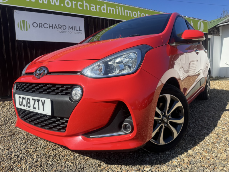 2018 Hyundai I10 1.2 I10 Prem Se 1.2 My19 in Red — image 1