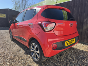 2018 Hyundai I10 1.2 I10 Prem Se 1.2 My19 in Red — image 4
