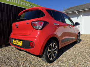 2018 Hyundai I10 1.2 I10 Prem Se 1.2 My19 in Red — image 6