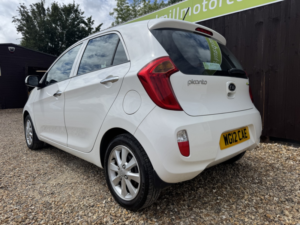 2012 Kia Picanto 1.3 Ecodynamics 2 in White — image 4