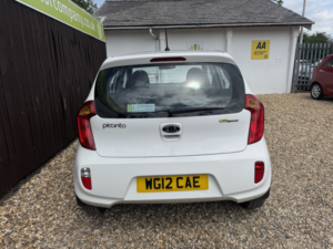 2012 Kia Picanto 1.3 Ecodynamics 2 in White — image 5