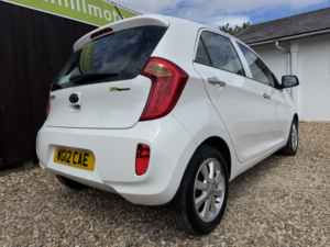2012 Kia Picanto 1.3 Ecodynamics 2 in White — image 6