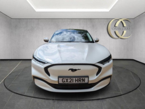 2021 Ford Mustang Mach-E Extended Range 91kwh 5dr in White — image 4