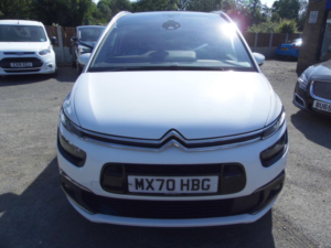 2020 Citroen Grand C4 Spacetourer 1.5 Bluehdi Feel Plus Eat8 Euro 6 (s/s) 5dr in White — image 2