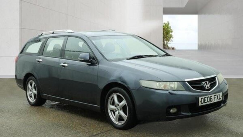 2006 Honda Accord 2.4 I-Vtec Executive Tourer 5dr in Grey — image 1