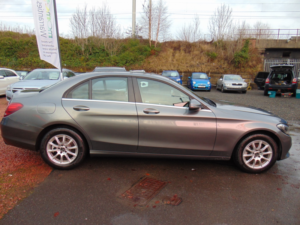 2017 Mercedes-Benz C Class 2.0 C200 Se * Full Service History * Lez Compliant * Mot April 2027 * Finance Available * Free 6 Mon in Grey — image 2
