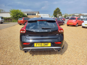 2015 Volvo V40 1.6 D2 R-Design Euro 5 (s/s) 5dr in Black — image 6
