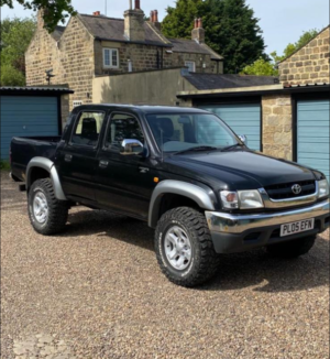 2005 Toyota Hilux