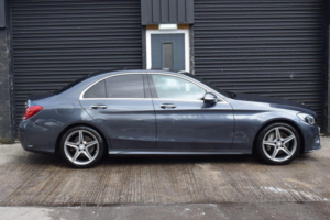 2015 Mercedes-Benz C Class 2.1 C220d Amg Line (premium Plus) 7g-Tronic+ Euro 6 (s/s) 4dr in Grey — image 3