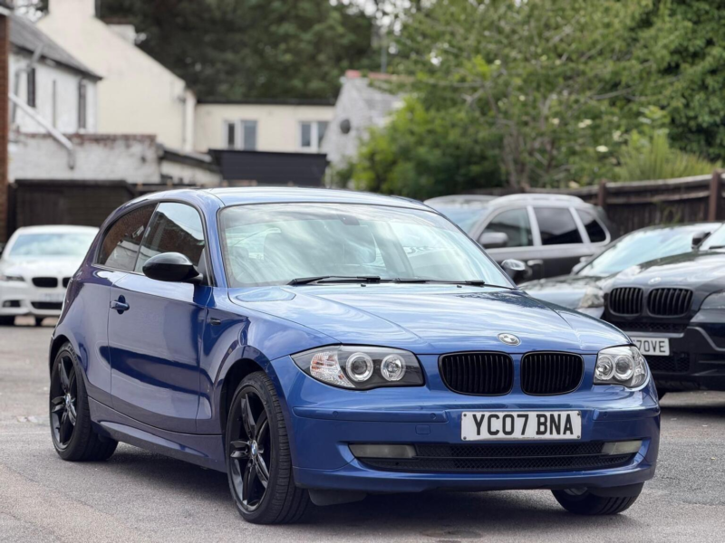 2007 BMW 1 Series 2.0 120d Se Euro 4 3dr in Blue — image 1