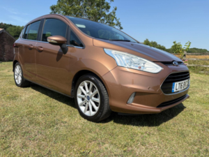 2016 Ford B-Max 1.6 Titanium Powershift Euro 5 5dr in Gold — image 3