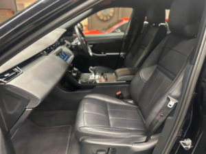 2019 Land Rover Range Rover Evoque 2.0 D180 R-Dynamic S in Black — image 5