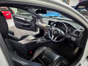2013 Mercedes-Benz C Class 6.3 C63 V8 Amg Edition 125 Spds Mct Euro 5 2dr in White — image 3
