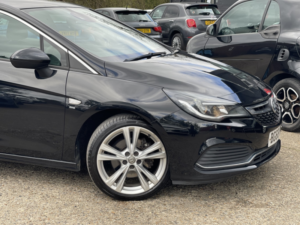 2018 Vauxhall Astra 1.6 I Turbo Gpf Sri Vx Line Nav in Black — image 5