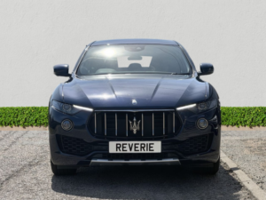 2018 Maserati Levante 3.0d V6 SUV 5dr Diesel Zf 4WD Euro 6 (s/s) (275 Ps) in Blue — image 2