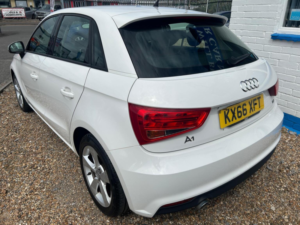 2016 Audi A1 1.6 Tdi Sport Sportback Euro 6 (s/s) 5dr in White — image 3