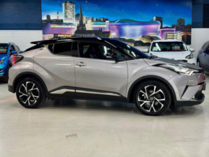 2017 Toyota C-Hr 1.8 Vvt-H Dynamic CVT Euro 6 (s/s) 5dr in Silver — image 2