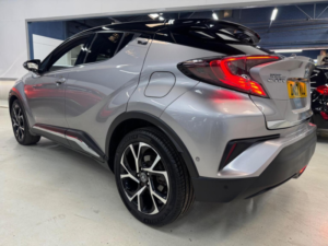 2017 Toyota C-Hr 1.8 Vvt-H Dynamic CVT Euro 6 (s/s) 5dr in Silver — image 5