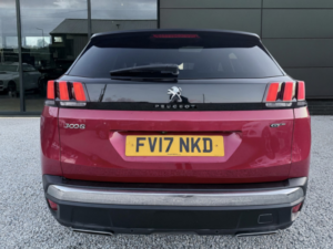 2017 Peugeot 3008 2.0 Bluehdi Gt in Red — image 4
