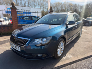 2014 Skoda Superb 1.6 Tdi Elegance Greenline Iii Euro 5 (s/s) 5dr in Blue — image 6