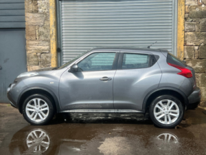 2014 Nissan Juke 1.6 Acenta SUV 5dr Petrol Manual Euro 5 (s/s) (117 Ps) in Grey — image 3