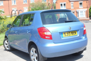 2013 Skoda Fabia 1.2 Se Euro 5 5dr in Blue — image 4