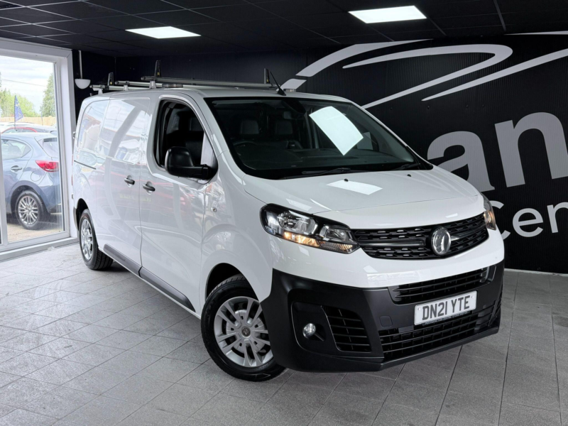 2021 Vauxhall Vivaro 2.0 Turbo D 3100 Dynamic L1 H1 Euro 6 (s/s) 6dr in White — image 1