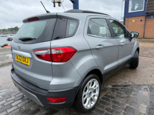 2022 Ford Ecosport 1.0t Ecoboost Gpf Titanium SUV 5dr Petrol Manual Euro 6 (s/s) (125 Ps) in Multicolour — image 3