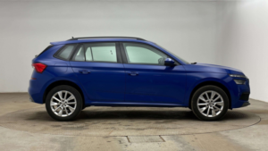 2023 Skoda Kamiq 1.0 Tsi Se in Blue — image 3
