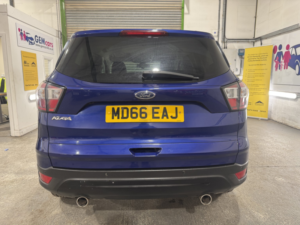 2017 Ford Kuga 2.0 Tdci Titanium in Blue — image 6