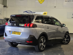 2017 Peugeot 5008 1.6 Bluehdi Allure in Grey — image 6