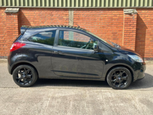 2016 Ford Ka 1.2 Zetec Black Edition Euro 6 (s/s) 3dr in Black — image 2