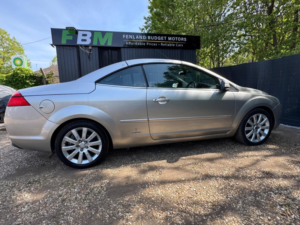2009 Ford Focus Cc 2.0 Cc-3 2dr in Silver — image 6