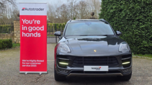 2017 Porsche Macan 3.6t V6 Turbo Pdk 4WD Euro 6 (s/s) 5dr in Grey — image 4