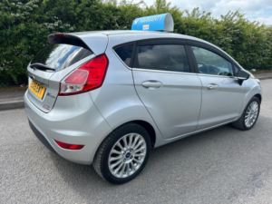 2015 Ford Fiesta 1.0t Ecoboost Titanium Euro 6 (s/s) 5dr in Silver — image 4