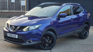 2016 Nissan Qashqai 1.2 Dig-T N-Tec+ Xtron 2WD Euro 6 (s/s) 5dr in Blue — image 2