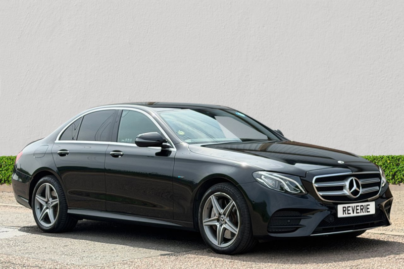 2020 Mercedes-Benz E-Class 2.0 E300de 13.5kwh Amg Line Saloon 4dr Diesel Plug-In Hybrid G-Tronic+ Euro 6 (s/s) (306 Ps) in Black — image 1