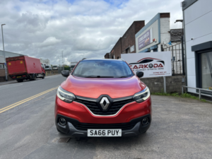 2016 Renault Kadjar 1.6 Signature Nav Dci 130 2WD in Red — image 5
