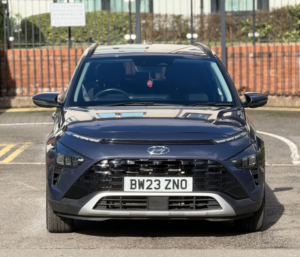 2023 Hyundai Bayon 1.0 T-Gdi Mhev Premium SUV 5dr Petrol Hybrid Dct Euro 6 (s/s) (100 Ps) in Grey — image 2