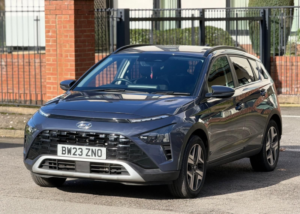 2023 Hyundai Bayon 1.0 T-Gdi Mhev Premium SUV 5dr Petrol Hybrid Dct Euro 6 (s/s) (100 Ps) in Grey — image 3