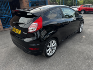 2016 Ford Fiesta 1.0 T Ecoboost Zetec S in Black — image 5