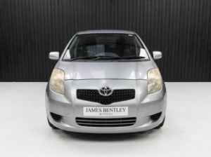 2007 Toyota Yaris 1.3 Zinc Multimode 5dr in Silver — image 2