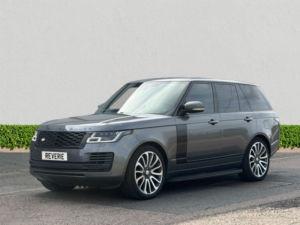 2019 Land Rover Range Rover 2.0 P400e 12.4kwh Gpf Vogue Se SUV 5dr Petrol Plug-In Hybrid Auto 4WD Euro 6 (s/s) (404 Ps) in Grey — image 3