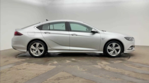 2019 Vauxhall Insignia 1.5 I Turbo Gpf Sri Vx Line Nav in Silver — image 3